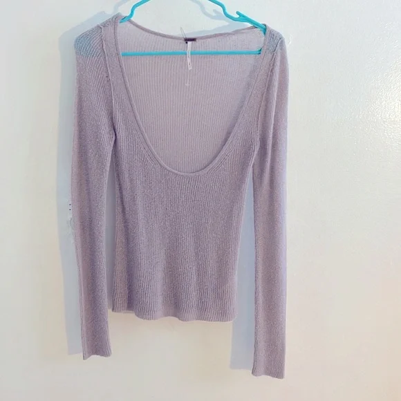Free People, longsleeve, sheer sweater, plunging neckline, go out and wow them👀 - Picture 2 of 7